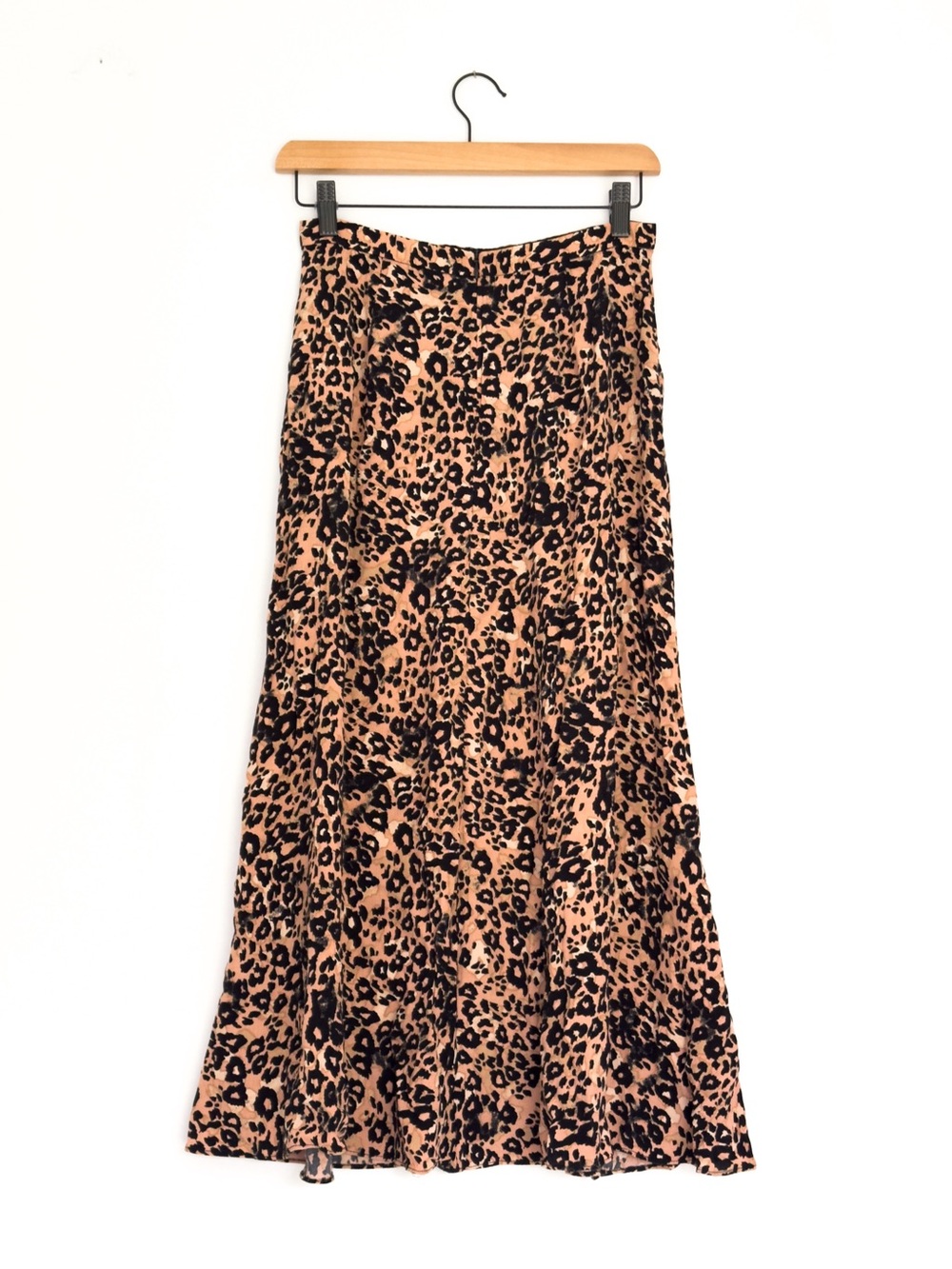 Aritzia Wilfred Leopard Print Midi Skirt - Size 4 - Picture 5 of 11